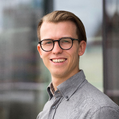 C. Noah Schneiders