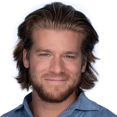Zachary Sims