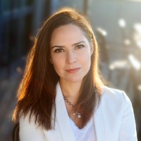 Angela Holter