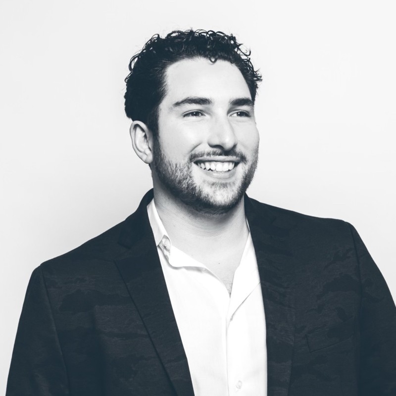 Julian Marcu