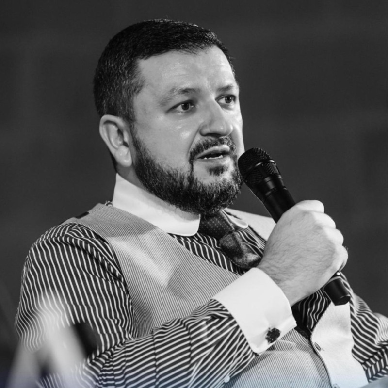 Dr. Ali Tinazli