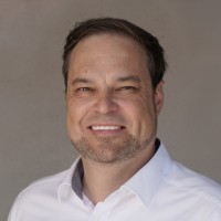 Dr. Sascha Kuehn