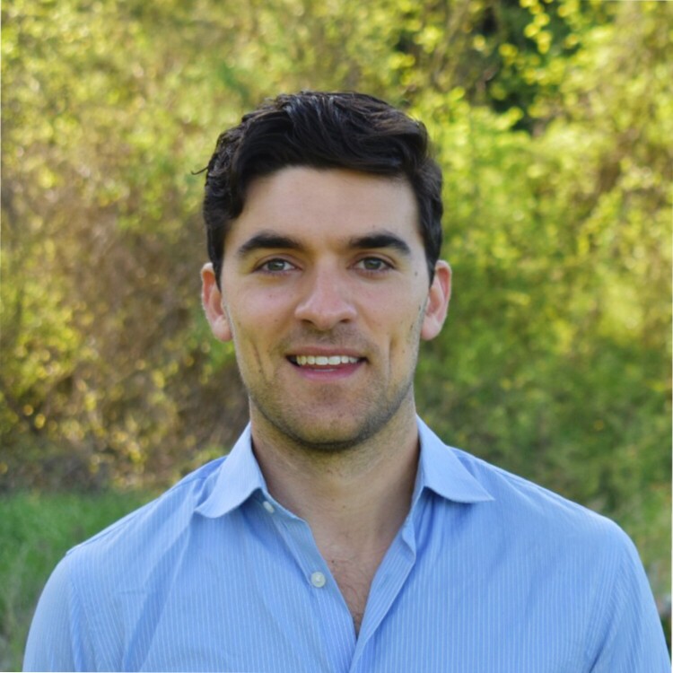 Kirk Manoogian
