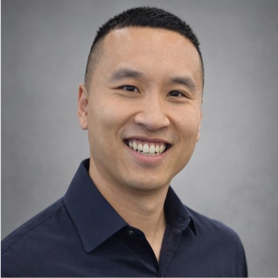 Zee Zhong