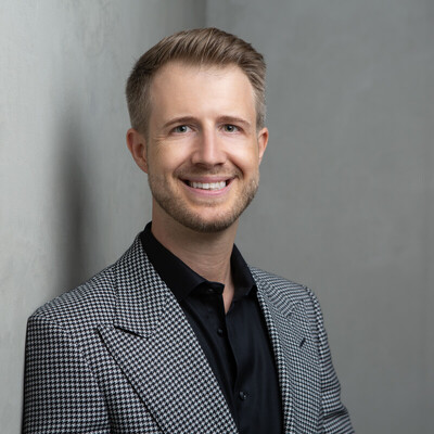 Dr. Marcus Erken