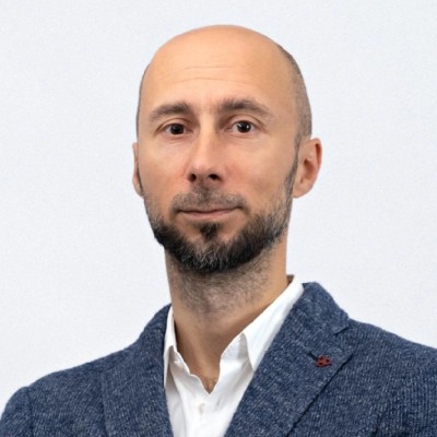 Maxim Shkolnick