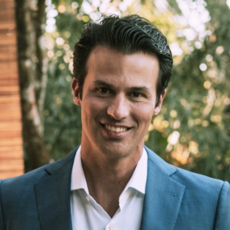 Flavio Dias
