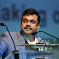 Gulzar Azad