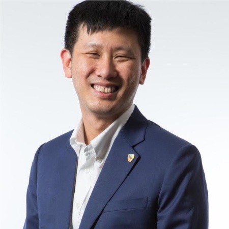 Bernard Leong