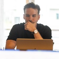 Akos Piffko