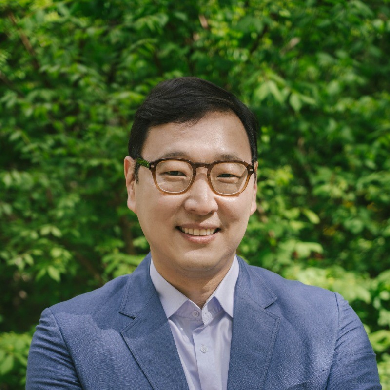 Donghyun Jin