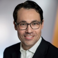 Dr. Markus Petersen
