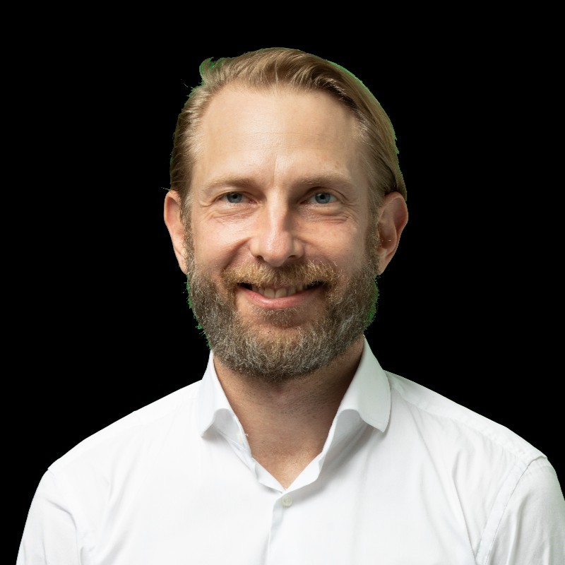 Kris Siemionow, MD, PhD