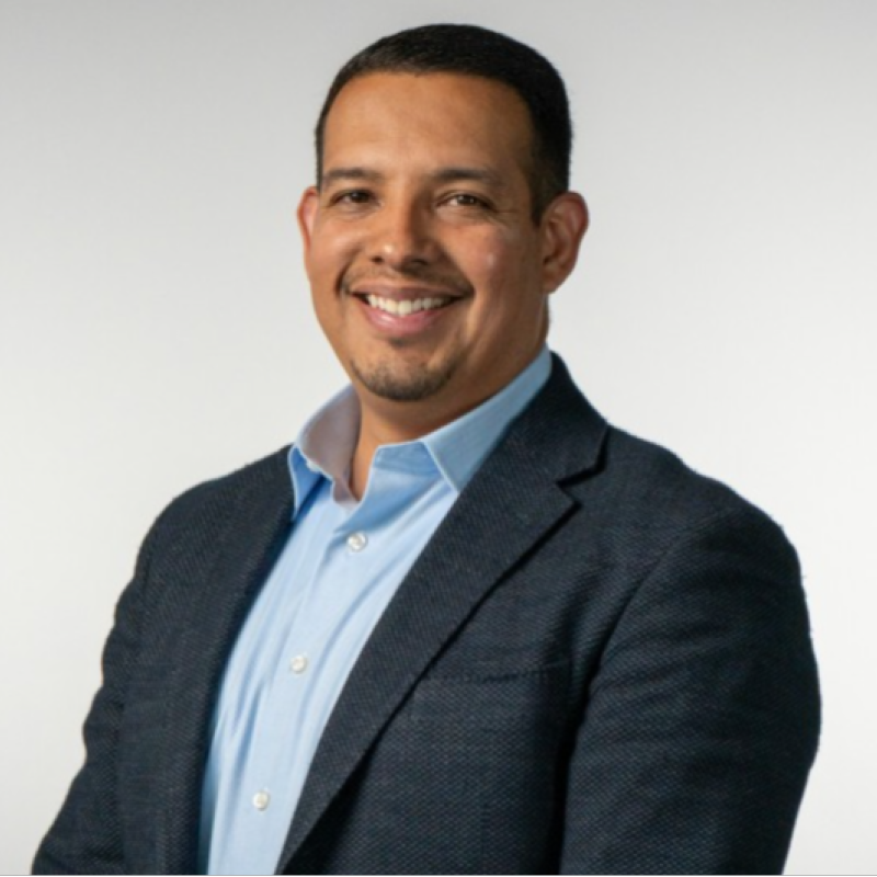 Luis Galdamez Jr., CFA, CFP®, CMT®, CIPM, ChFC®, ABV