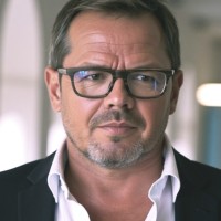Michael Buck