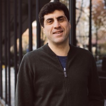 Tengiz Tkeshelashvili, CFA
