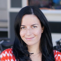 Yana Welinder