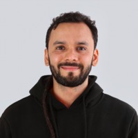 Mitchell Contreras