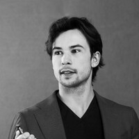 Max Nuyen