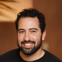 Oded Falik