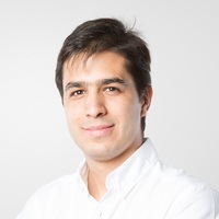 Simón González